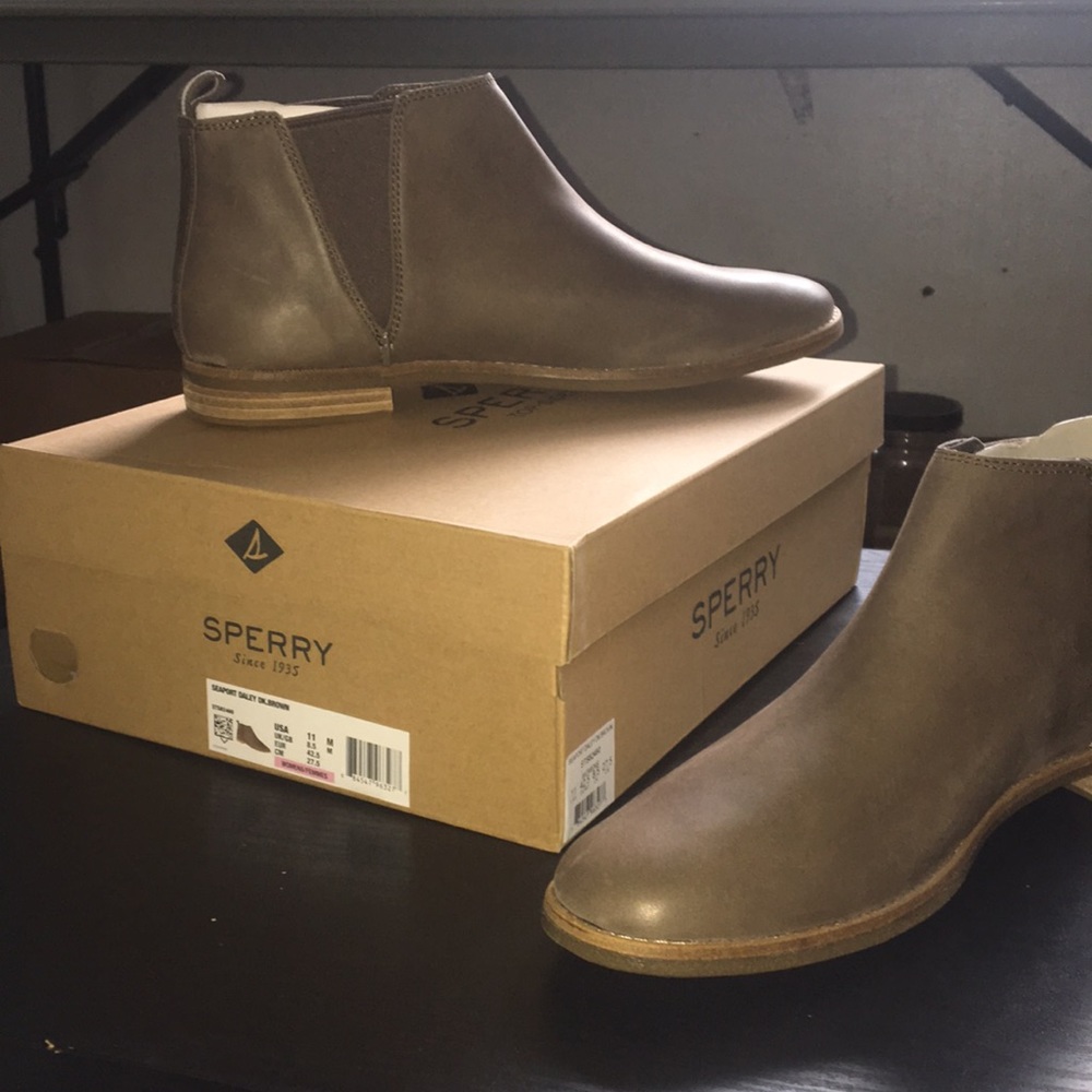 New Seaport Daley Sperry’s